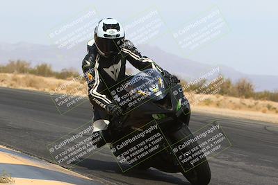 media/Apr-10-2022-SoCal Trackdays (Sun) [[f104b12566]]/Turn 7 Inside (1025am)/